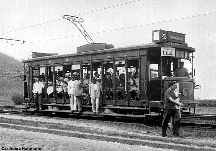 City of Santos Improvements Company bonde belga 216 na Av. Manoel da Nóbrega, Praia do Itararé (São Vicente), 2/1949