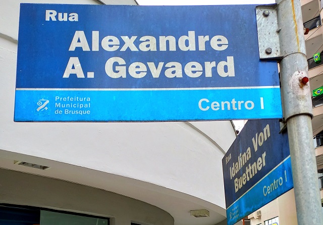 Rua Alexandre Gevaerd em Brusque