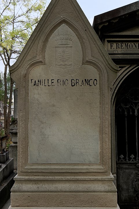 Túmulo Familia Rio Branco