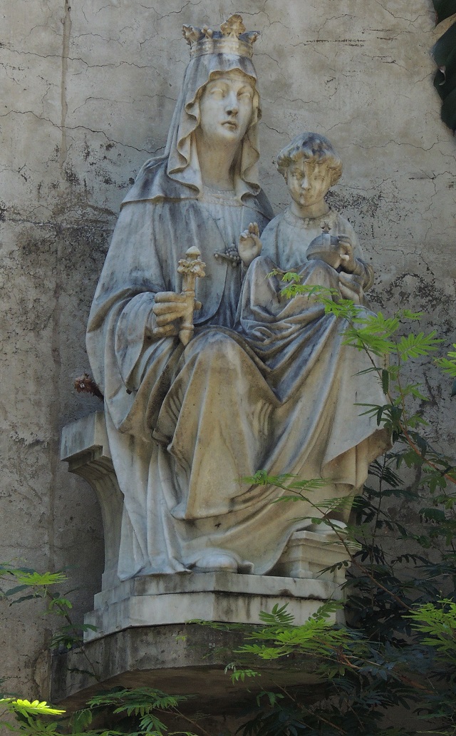 Van Emelen Mosteiro de Santa Maria Estatua da Virgem