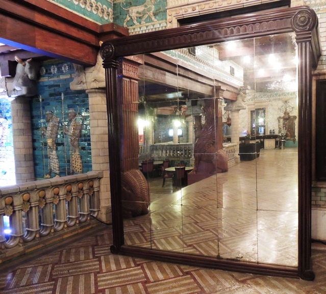 Rio de Janeiro Teatro Municipal Espelho restaurante Assyrio